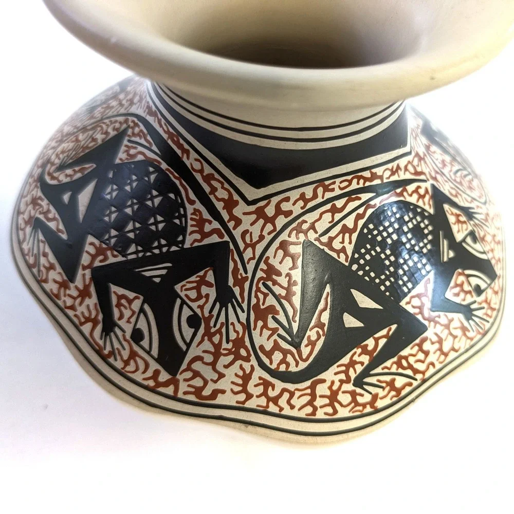 Nancy Heras de Martinez Mata Ortiz Pottery Lizard Mexican Ceramic Signed 4.5